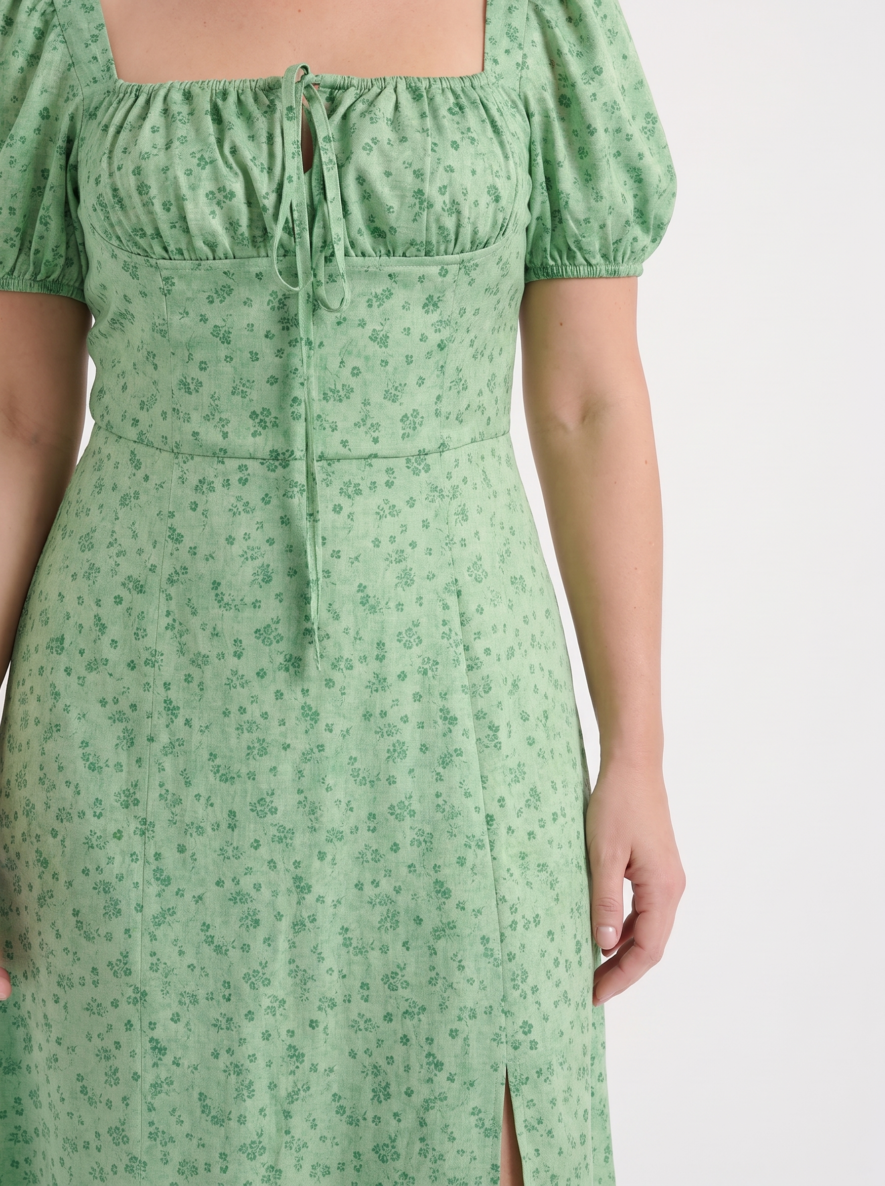 Floral Midi Dress with Puff Sleeves